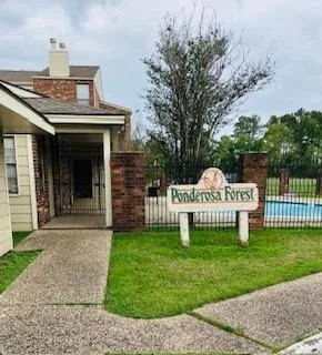 Photo of 2501 Gulf Freeway Unit 5 A