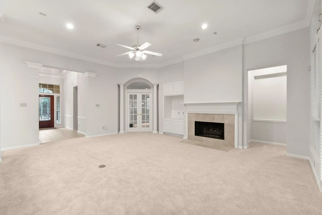 Photo of 27 E Palmer Bend