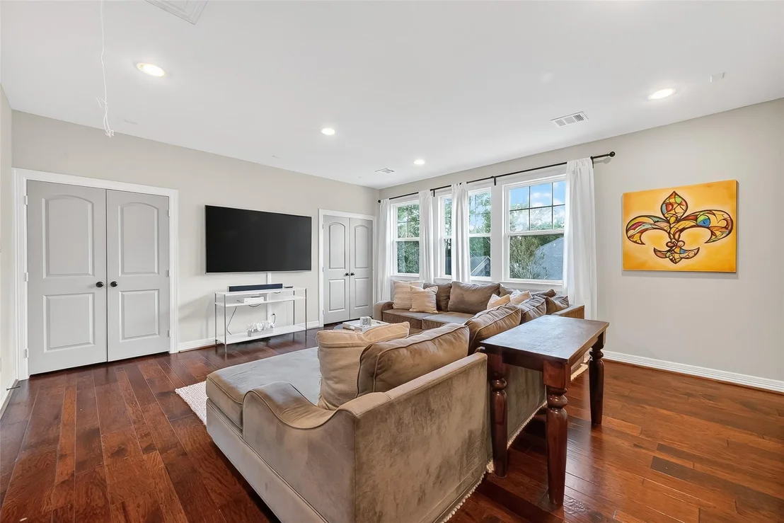 Photo of 127 Gershwin Drive