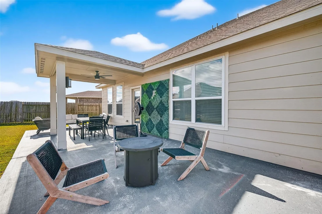 Photo of 4402 Low Meadow Lane