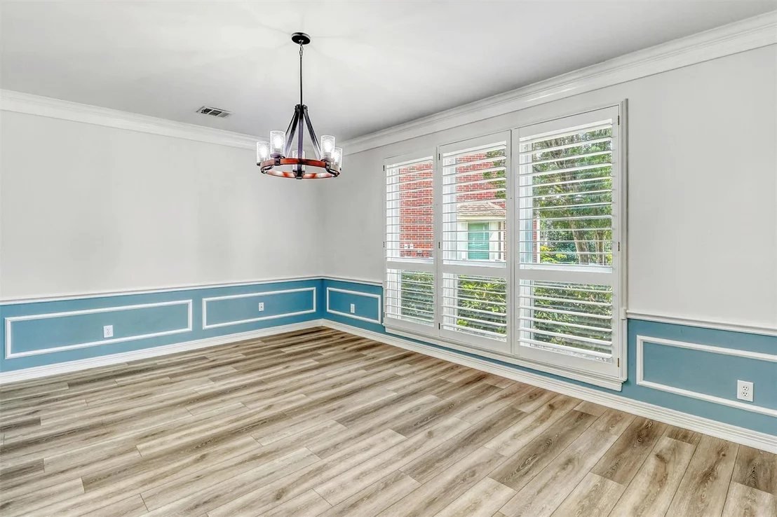 Photo of 24818 Lakebriar Drive