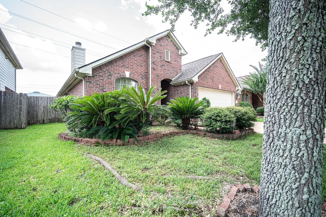 Photo of 8714 Kirksage Drive
