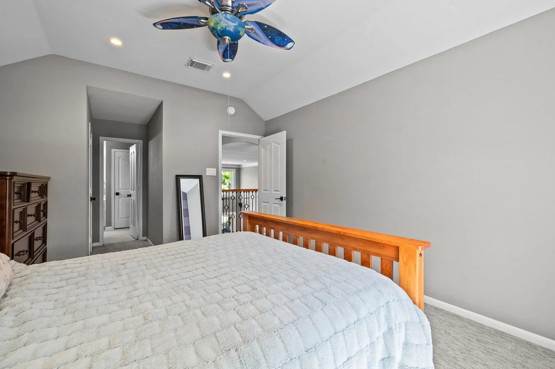 Photo of 2823 Irvington Drive