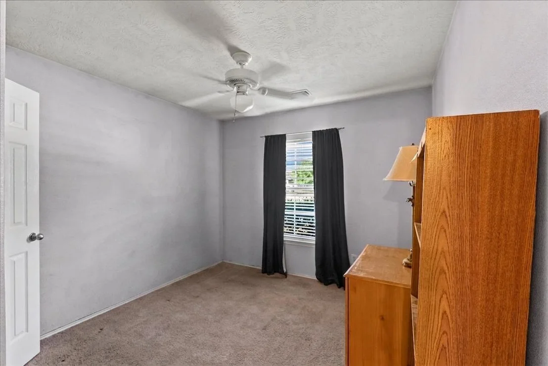 Photo of 8202 Greenleaf Street