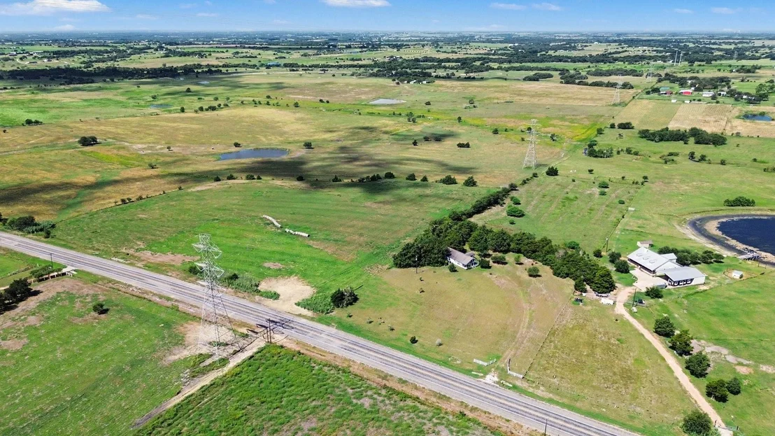 Photo of 7740 N Us Highway 77