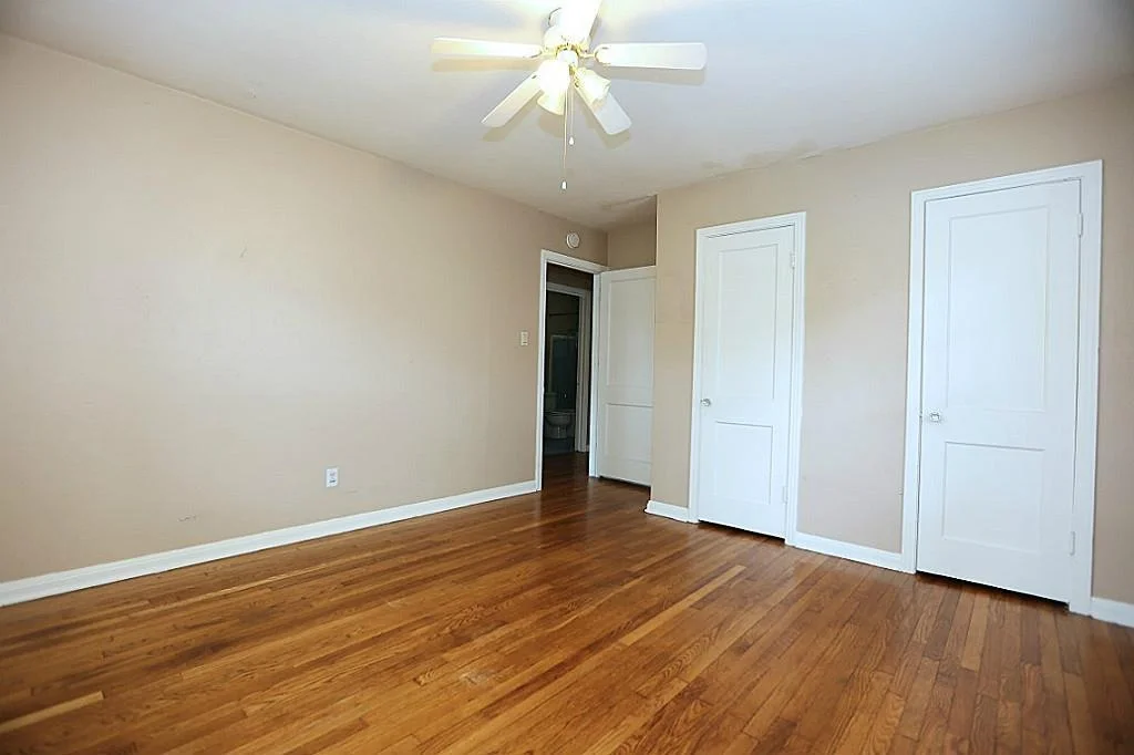 Photo of 1618 Chippendale Road