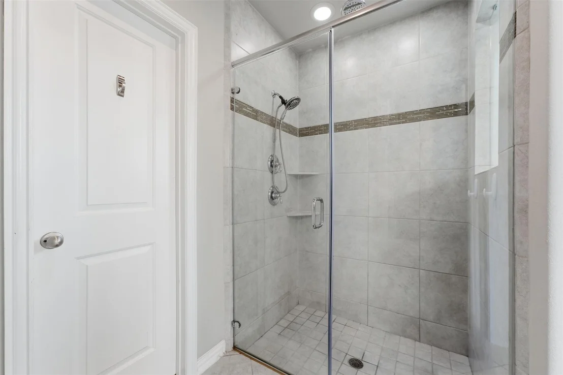 Photo of 28007 Castle Park Lane
