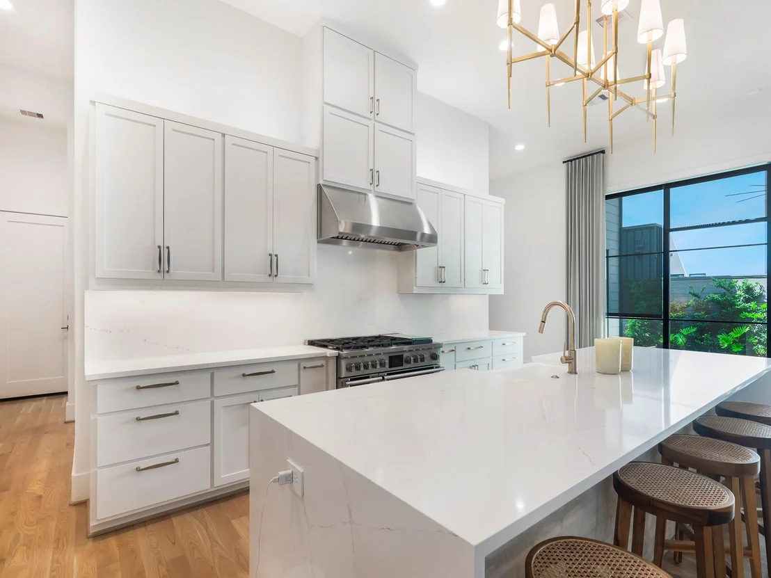 Photo of 4024 Chatham Lane