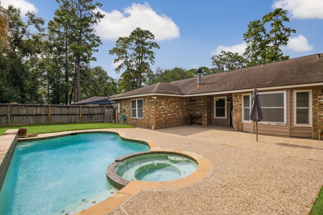 Photo of 2214 Wickburn Drive