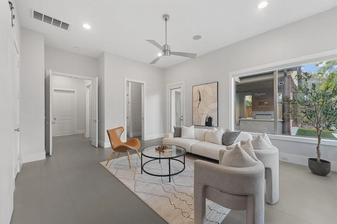 Photo of 446 Faust Lane
