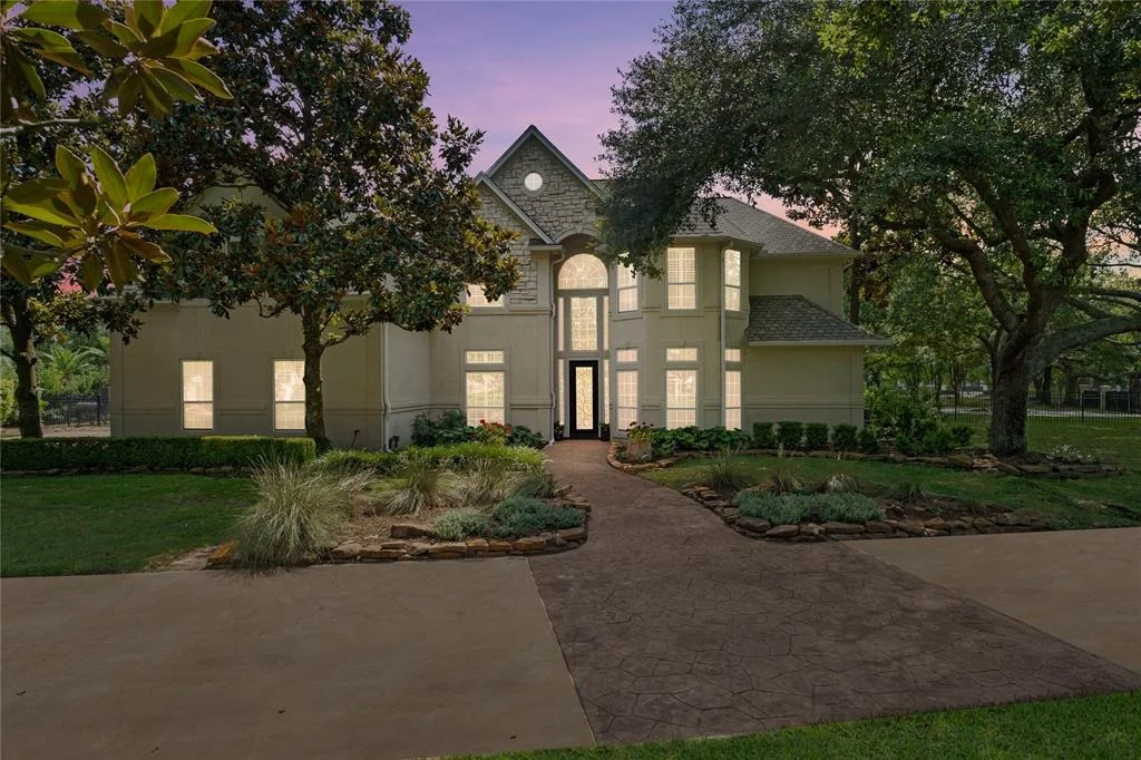Photo of 9611 Stonebridge Place