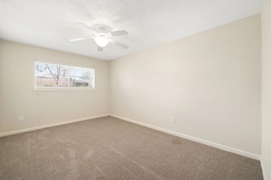 Photo of 119 Ravenhead Drive