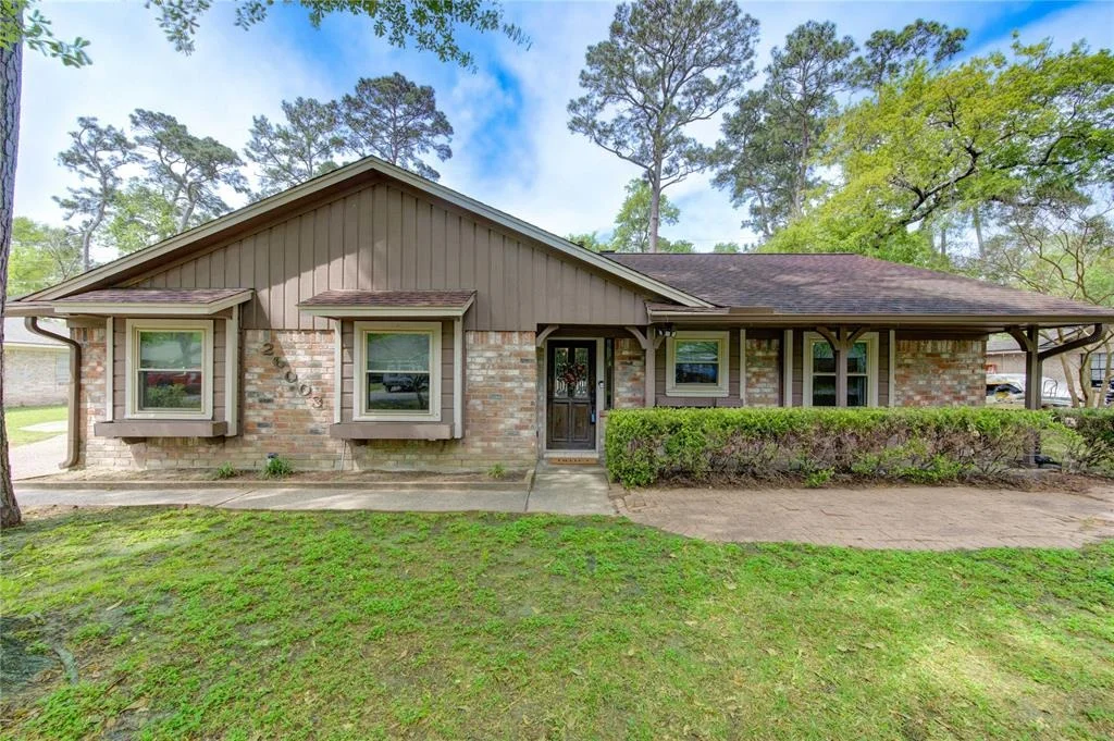 Photo of 26003 Woodglen Drive