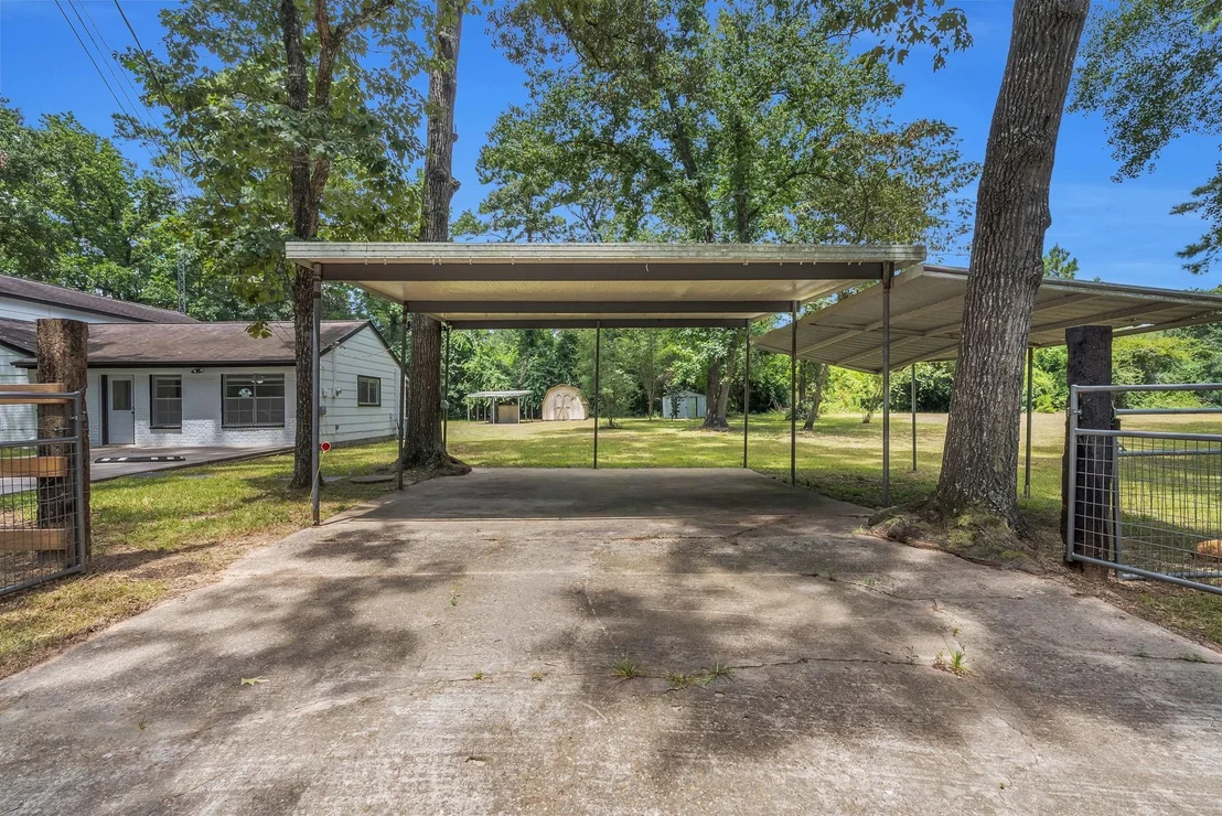 Photo of 33102 Rollingwood Drive