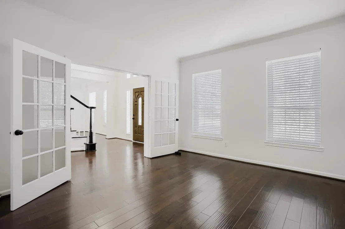 Photo of 11819 Chateau Trail