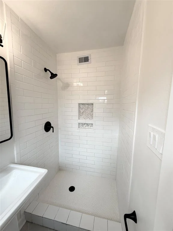Photo of 2116 Garvey Drive