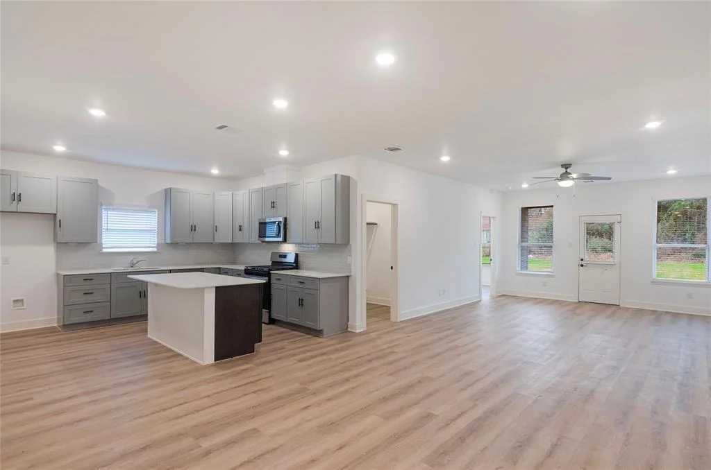 Photo of 15372 Coaltown