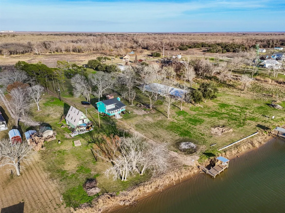 Photo of 414 County Road 243
