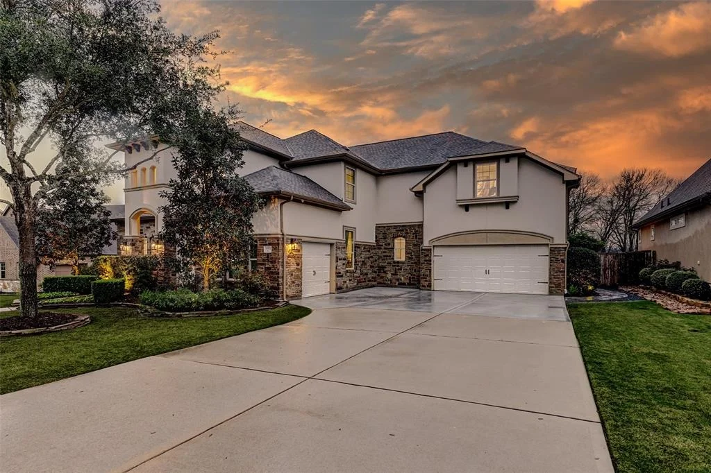Photo of 30811 Shady Oak Drive