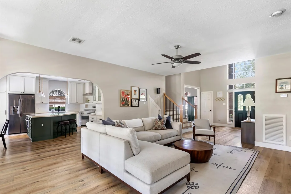 Photo of 15615 Wildwood Run
