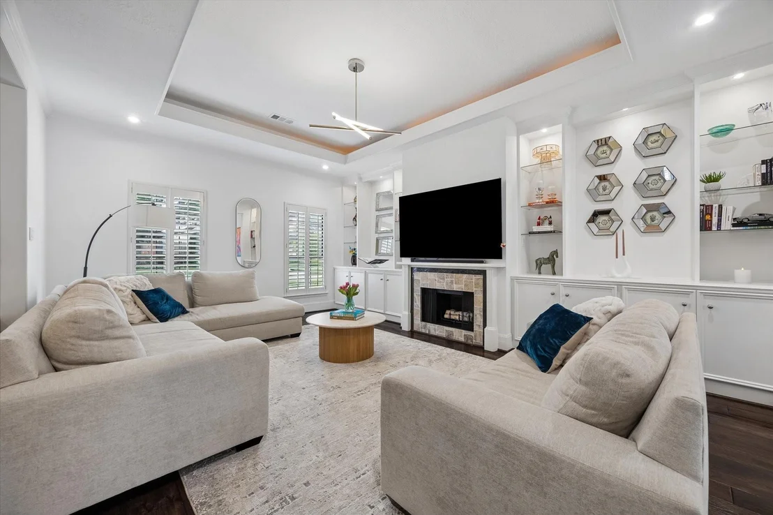 Photo of 4209 Sunset Boulevard