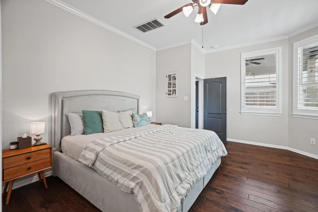 Photo of 54 W Wolf Cabin Circle
