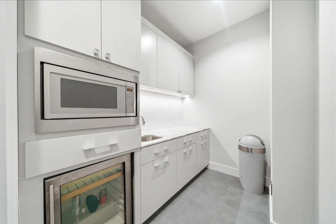 Photo of 4211 Markham Street