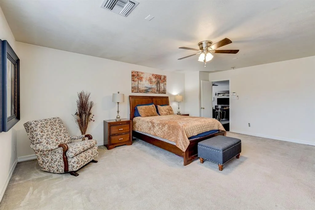 Photo of 5223 Roth Forest Lane
