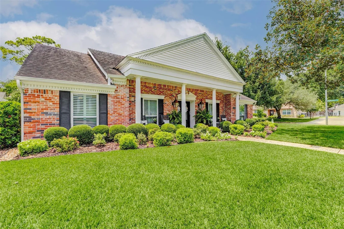 Photo of 315 Thicket Lane