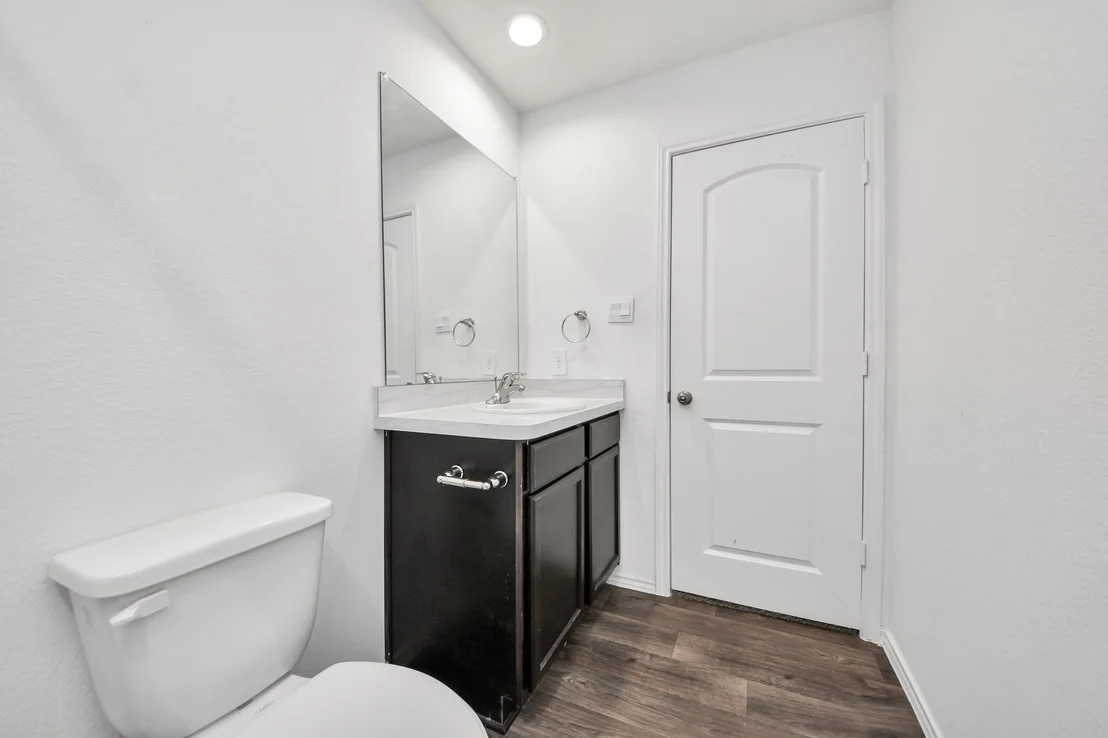 Photo of 5122 Hedgerose Lane