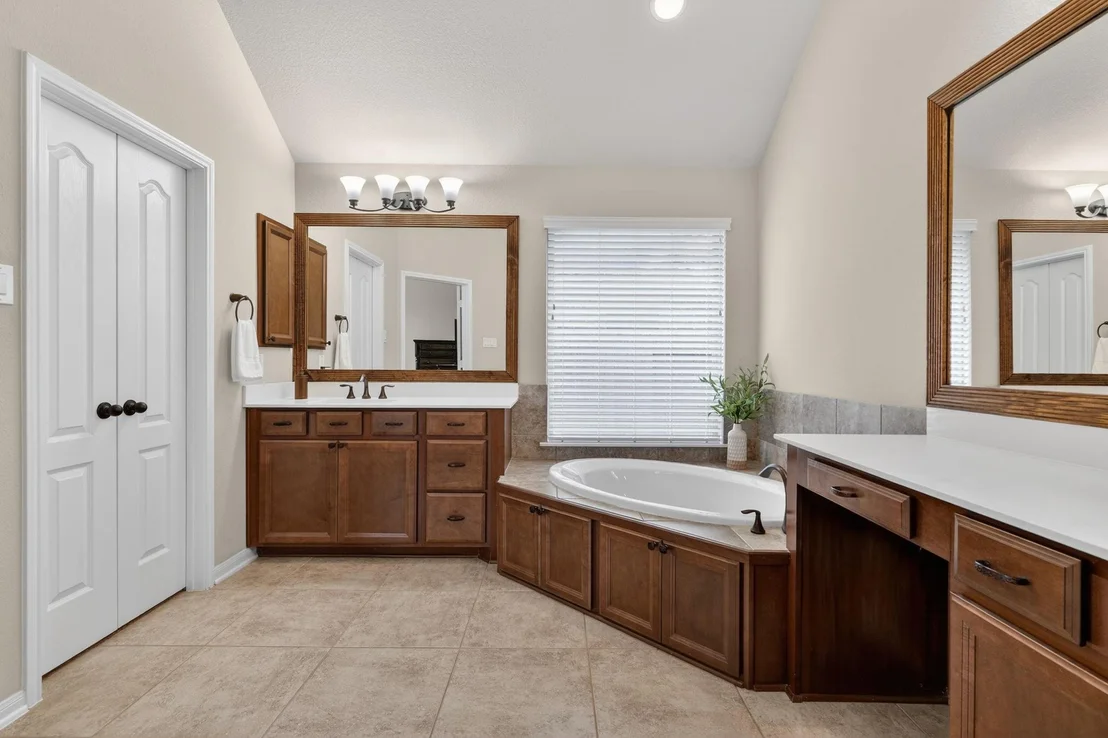 Photo of 2791 Hidden Hollow Lane