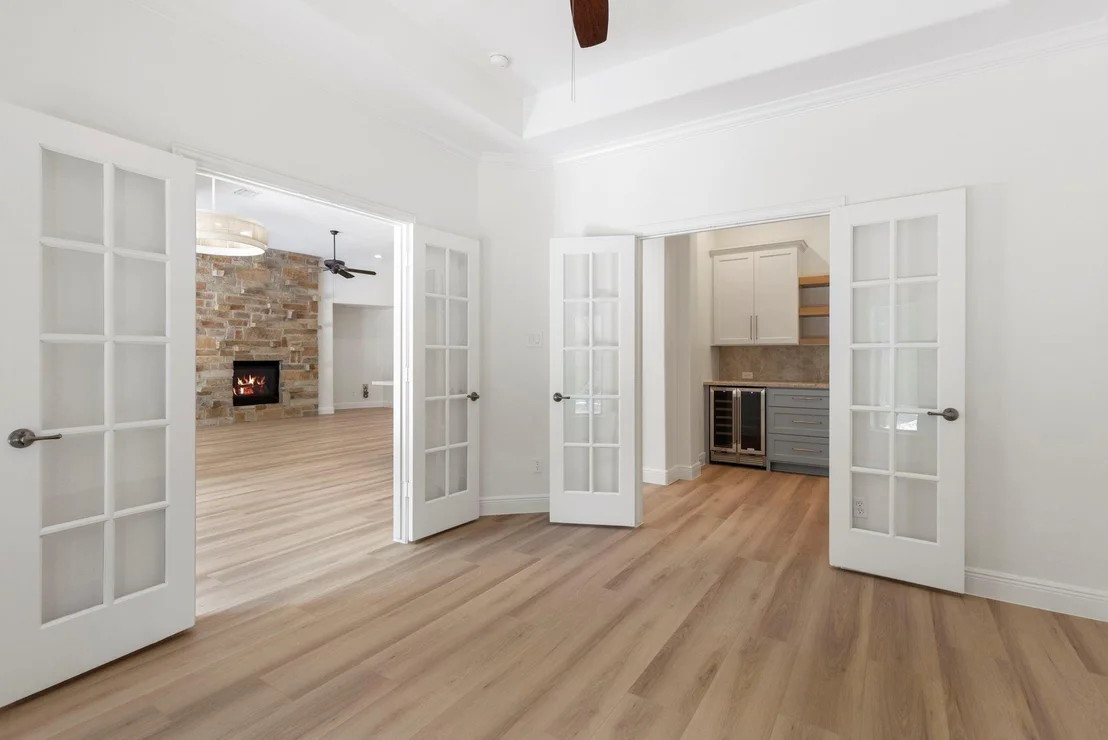 Photo of 35 Avalon Oaks Court