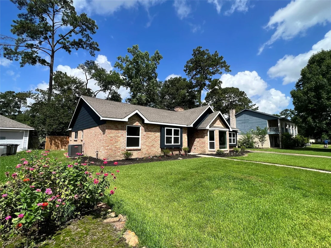 Photo of 17327 Edsall Drive
