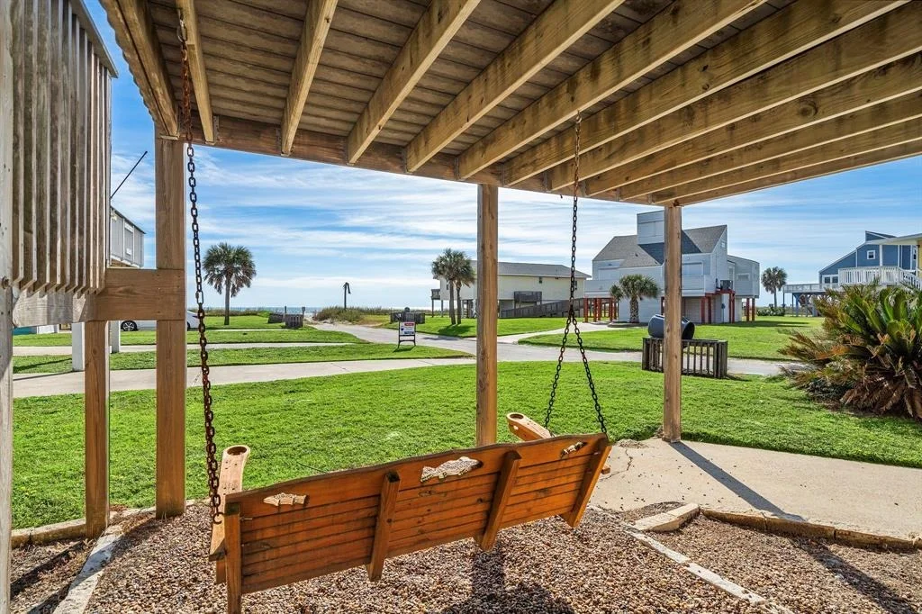 Photo of 16906 Beachcomber