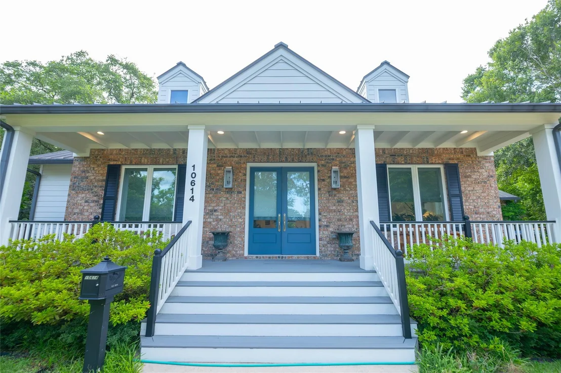 Photo of 10614 Moonlight Drive