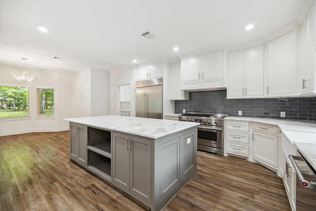 Photo of 2819 W Wildwind Circle
