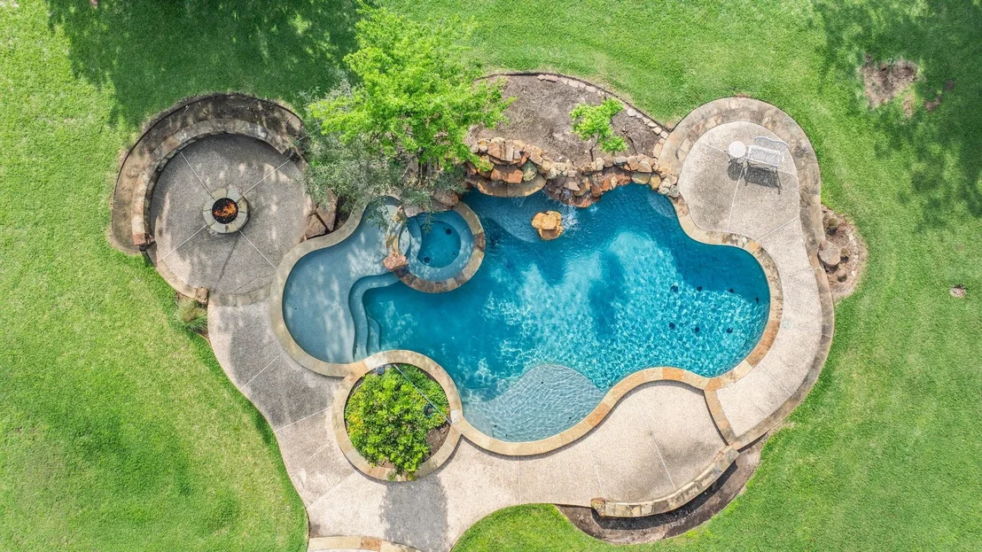 Photo of 3407 Woodbine Drive