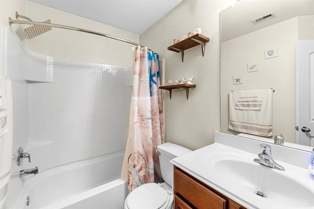 Photo of 531 Douro Drive