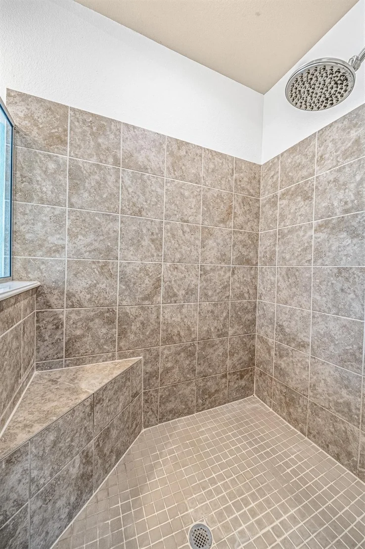 Photo of 1806 Oak View Lane