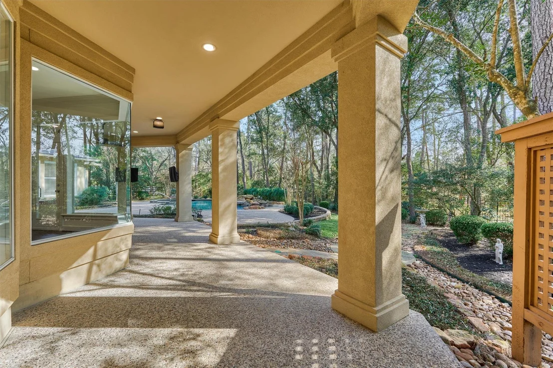 Photo of 43 Meadow Brook Place
