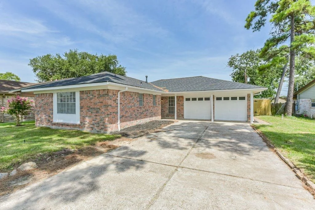Photo of 14735 Lerner Drive