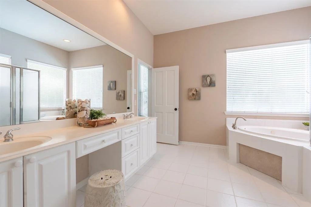 Photo of 94 S Plum Crest Circle
