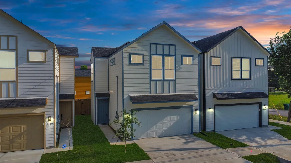 Photo of 2119 Esther Drive