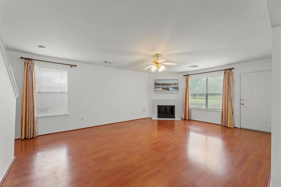 Photo of 8252 Golf Green Circle