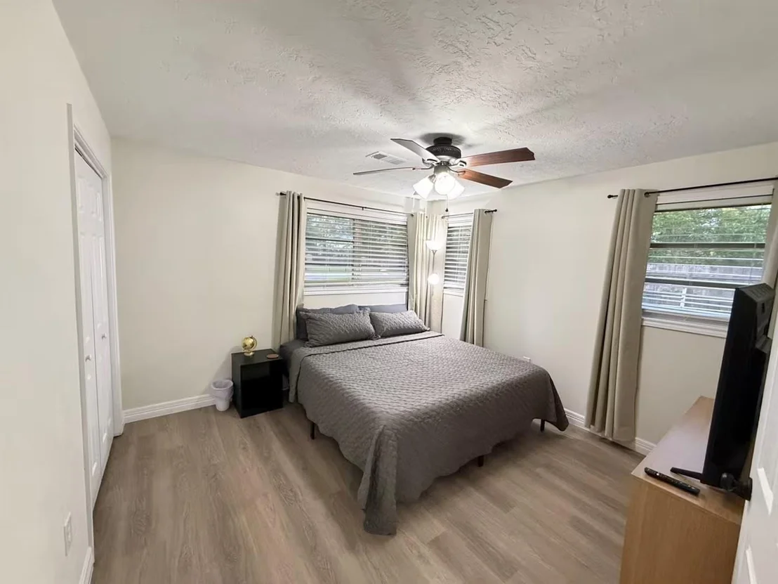 Photo of 7035 Hurley Drive