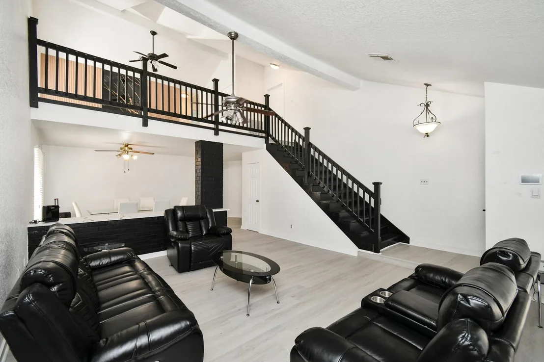 Photo of 19618 Coppervine Lane