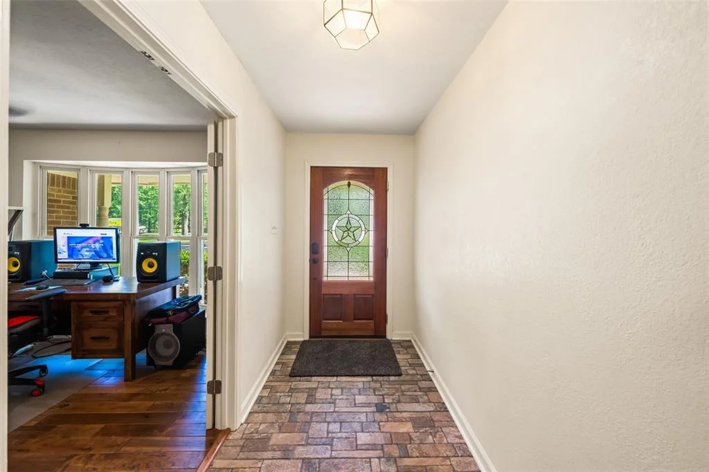 Photo of 626 Ruby Lane