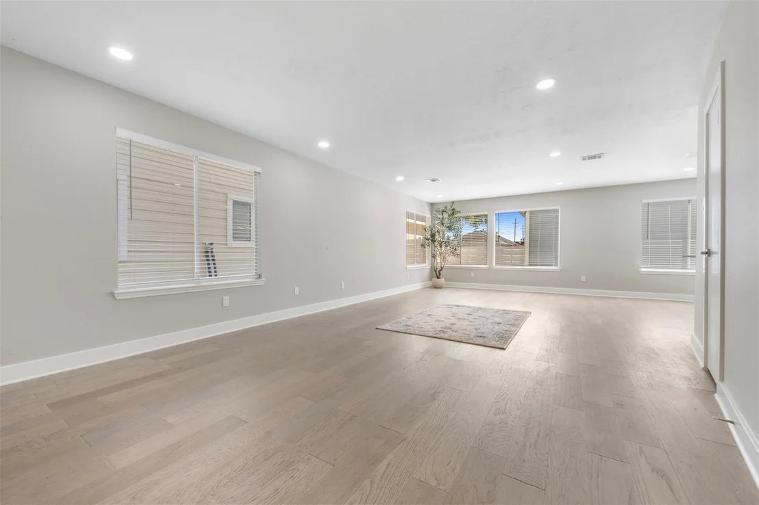 Photo of 9606 Farrell Drive