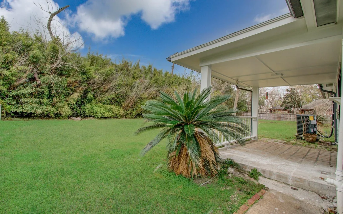 Photo of 2417 Pecan Street
