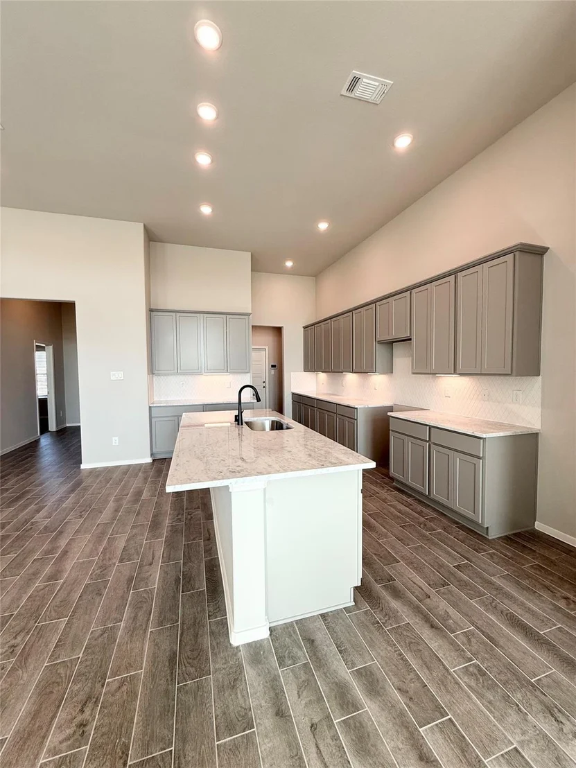 Photo of 2502 Shallow Lake Lane